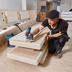 Bosch 12V Cordless Palm Router – Compact Woodworking Tool