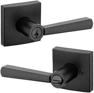 Baldwin Spyglass, Entry Door Handle Reversible Lever with Keyed Lock Featuring SmartKey Re-Key Technology and Microban Protection, in Matte Black