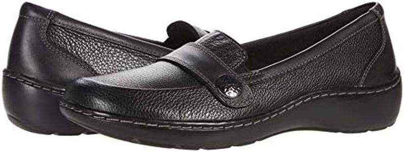 Clarks Women's Cora Daisy Loafer, Black Tumbled Leather, 9