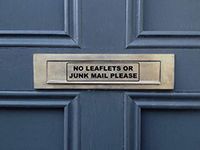 NO Junk Mail or LEAFLETS Self Adhesive Vinyl Sticker Letterbox Door Sign Post for Shop Office Home Cafe Hotels