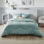 Night Lark - Coverless Duvet - 10.5 Tog - Double - Linen Collection - Soft Touch Luxury Bedding - Machine Washable - Hypoallergenic - Seagrass Green