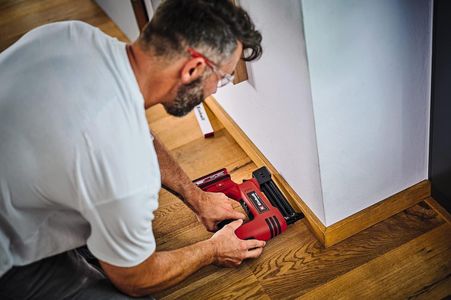 Einhell 18V Cordless Nail Gun – Lightweight Electric Tool