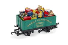 Hornby R60262 Christmas Wagon 2024 Rolling Stock - Wagons, Green