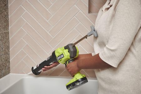 Ryobi 18V Cordless Caulking Gun – Battery Powered Sealant Tool