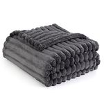 Bedsure Soft Fleece Blanket King Size - Fluffy Cosy Warm Fleece Large Blanket for Bed, Dark Grey, 230x270 cm