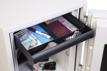 Phoenix Titan Fire & Security Safe – Key Lock, 19L, White, 28kg