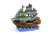 Penn Plax Large Pirate Wave Runner Ship Fish Tank Ornament