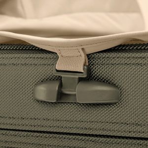 Briggs & Riley 66cm Spinner Suitcase – Olive