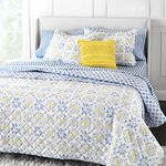 MARTHA STEWART Candace Blue King Quilt Set - 3 Piece, 100% Cotton Bedspread, Reversible, Cool, Crisp Percale Weave, Soft & Printed Lightweight Quilt, 1 Summer Quilt, 2 Pillow Shams