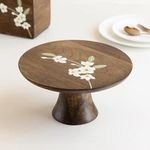 Aurum Crafts Bella Mango Wood Cake Stand | Handpainted Cake Stand/Dessert Stand for Dining Table | Centerpiece Wooden Round Cake Server with Flower Design (Size - 10in x 10in x 5in)