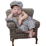 BabyMoon Gentleman | Set Of 4 | Baby Cap, Bow, Pillow & Suspender | Baby Photography Photoshoot Props Costumes | 1 yr | Light Grey