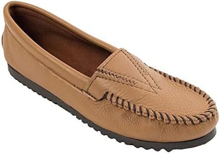 Minnetonka Women's Deerskin Gore Front Moccasin,Mocha Deerskin,6 M US