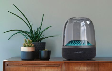 Harman Kardon Aura Portable Bluetooth Speaker, 360° Audio, Black
