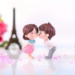 CraftVatika Miniature Romantic Love Kissing Couple Statue Valentines Day Decoration Items for Valentines Day Gift for Girlfriend and Boyfriend, Husband Wife (Multi, Resin, 5 Centimeter)