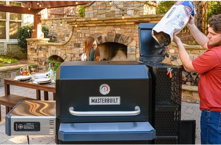 Masterbuilt Gravity Series 1050 Grill and Smoker – Charcoal BBQ