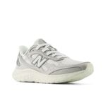 New Balance Women's Fresh Foam Arishi V4 Running Shoe, Silver Metallic/Reflection/Nb White, 7.5
