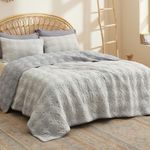 Bedsure Queen Quilt Bedding Set - Lightweight Summer Quilt Bed Set, Reversible Light Grey Bedspread Coverlet Solar Pattern for All Seasons (Includes 1 Quilt, 2 Pillow Shams)