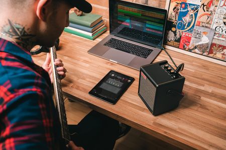 Positive Grid Spark MINI 10W Portable Smart Guitar Amp & Bluetooth Speaker – Black
