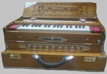 3.75 Octave 9 Scale Changer (with Coupler) Box Harmonium with 3 set of Reeds, BROWN