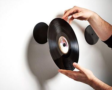 Twelve Inch Adapter - Adattatore per Dischi in Vinile, gio a Parete Il Tuo Dischi in Vinile – nessuna cornici o arazzi visibile.